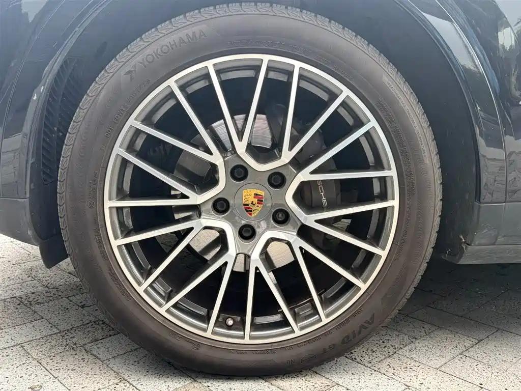 Porsche Cayenne 2019 Cayenne 3.0T фото 16