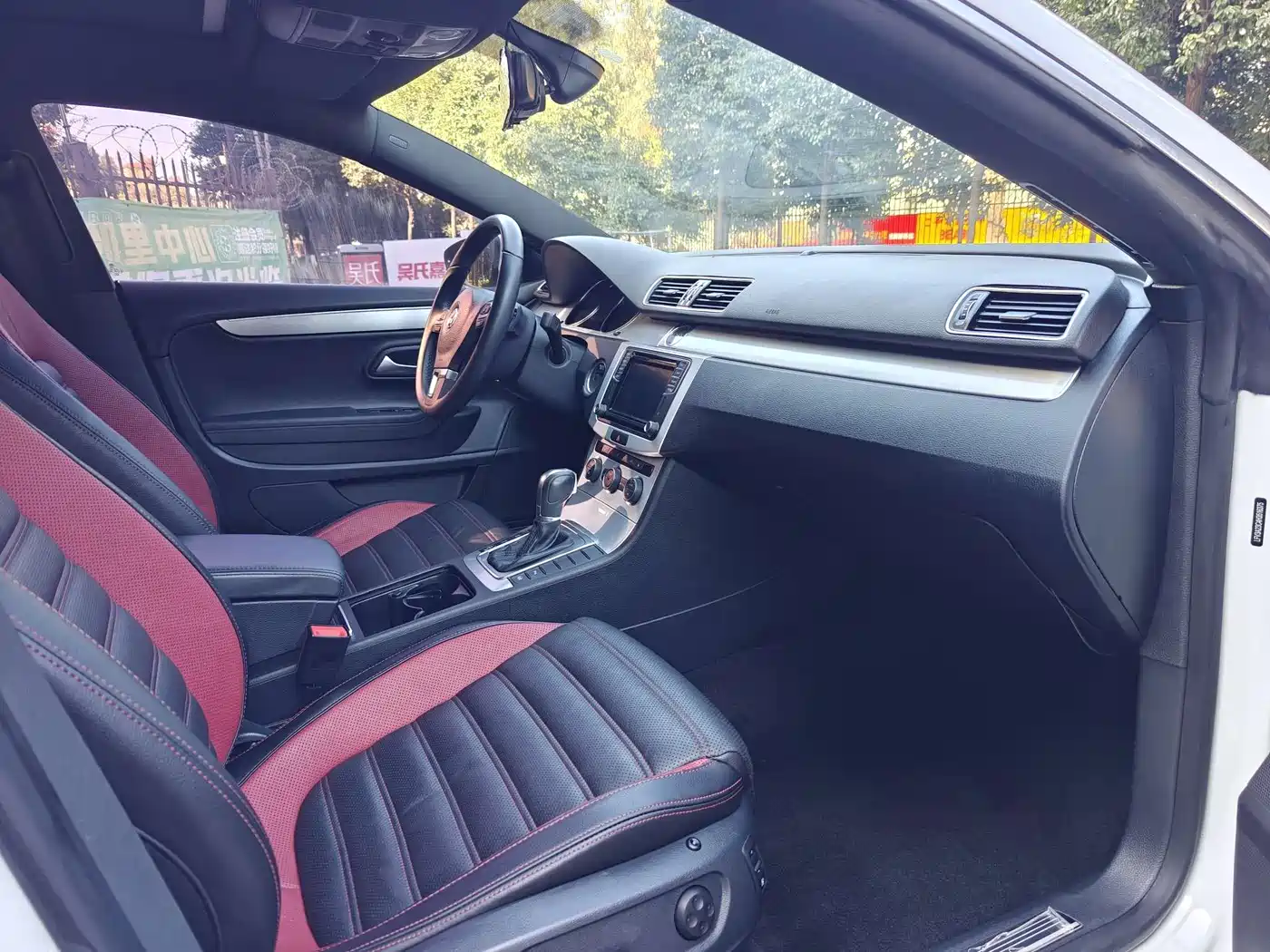 Volkswagen FAW-Volkswagen CC 2016 Model 1.8TSI Luxury фото 17