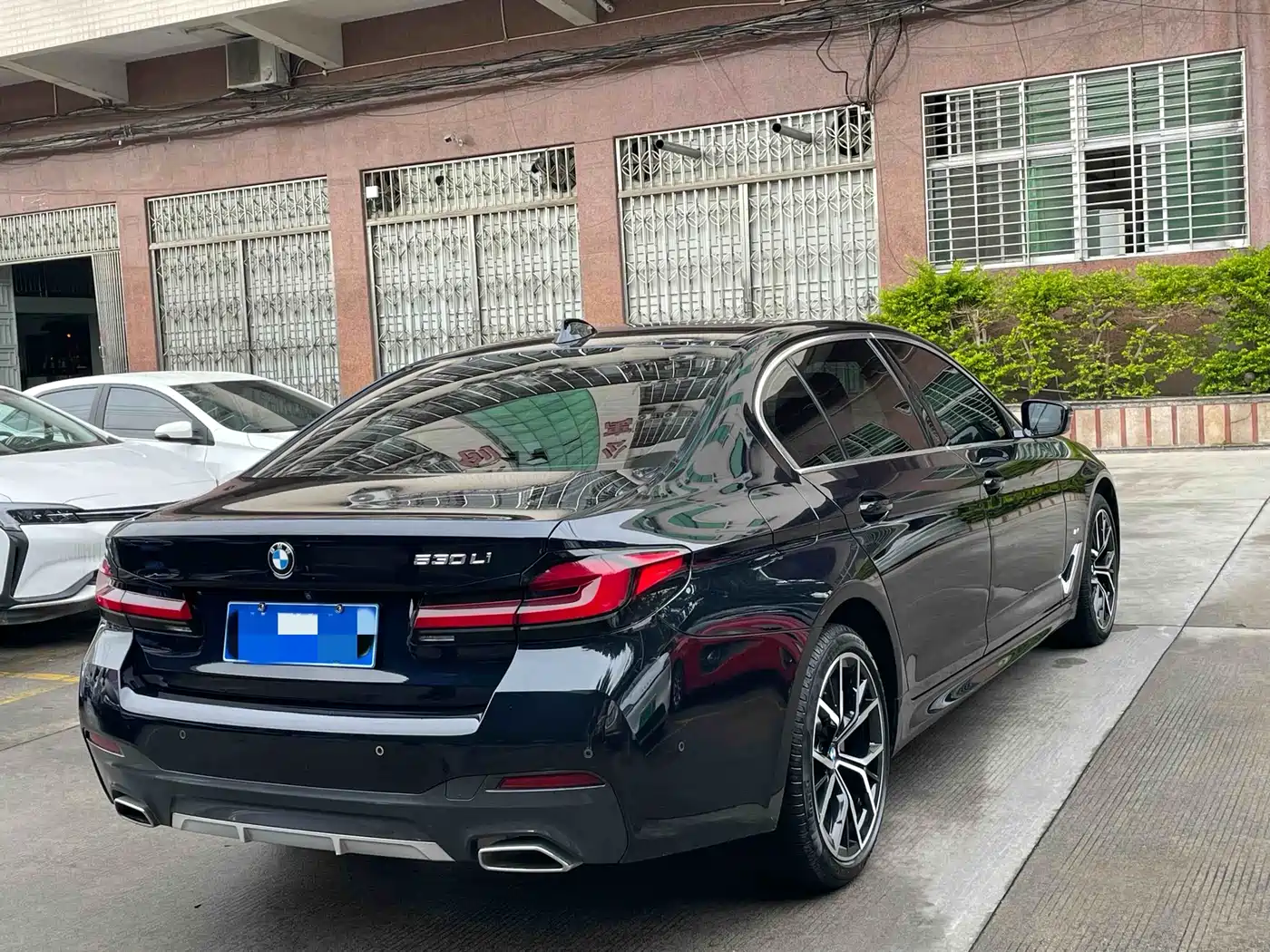 BMW 5 Series 2022 Facelift 530Li Premium M Sport Package фото 9