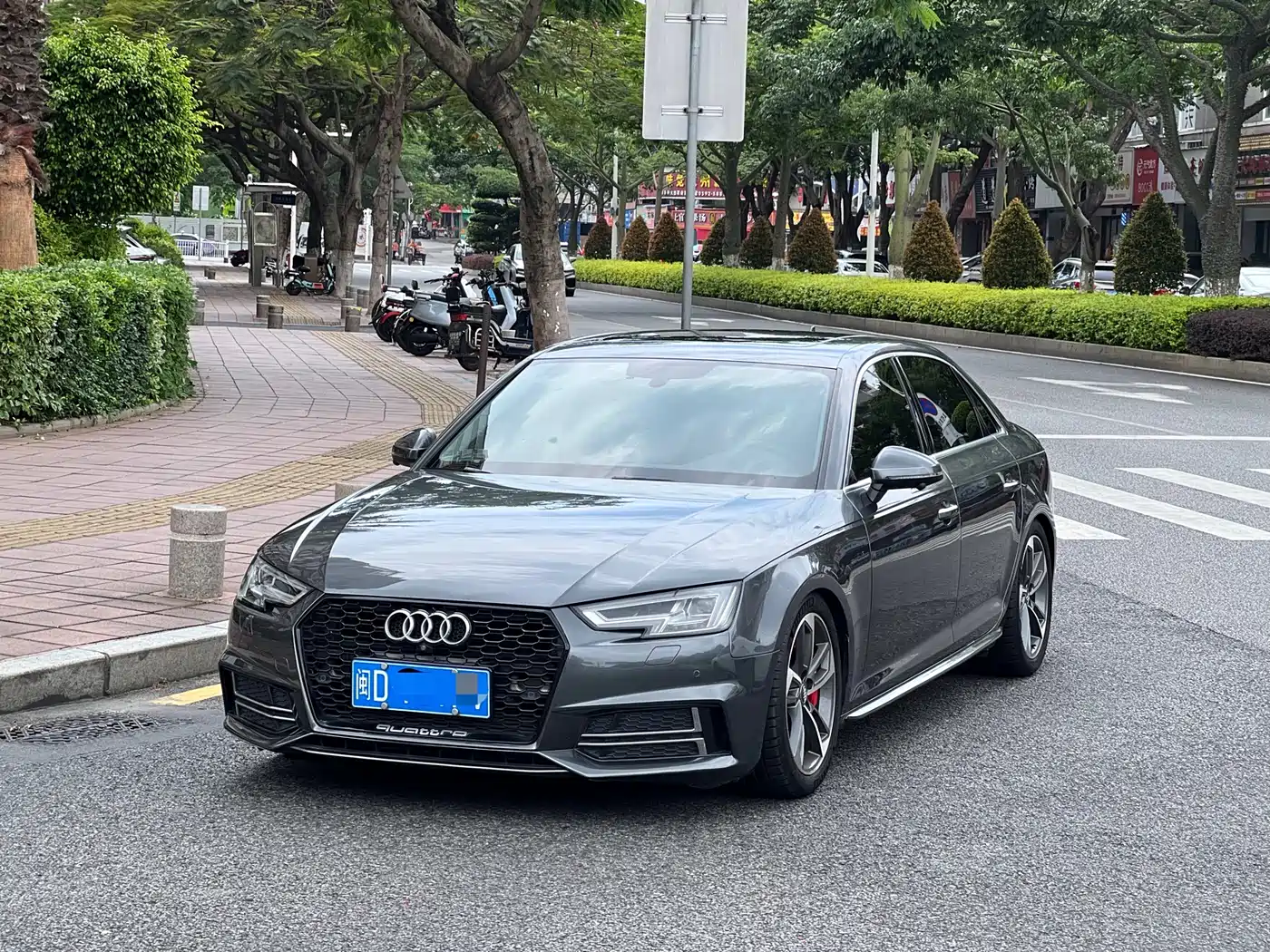 Audi A4L 2019 40 TFSI Progressive (China VI)