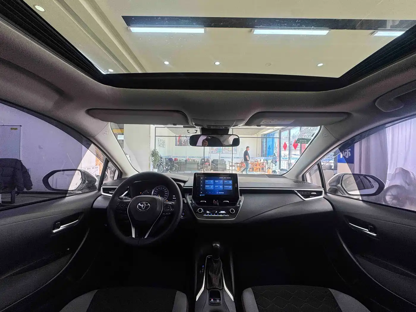 Toyota Corolla 2022 1.2T S-CVT Pioneer PLUS Edition фото 17