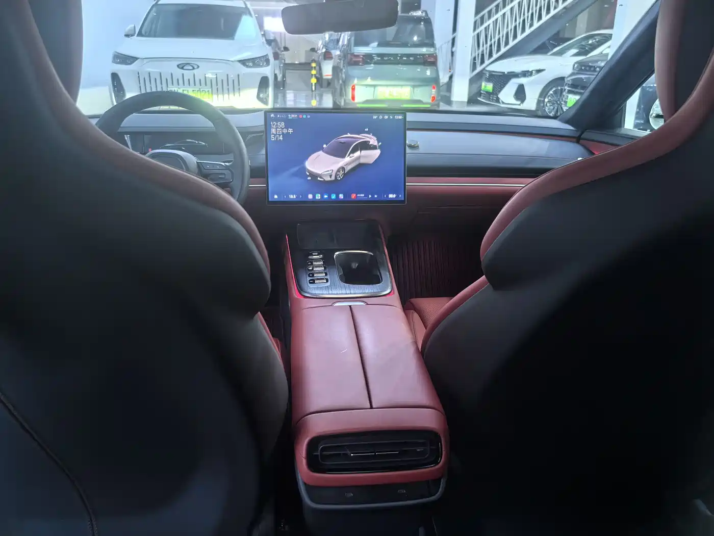 Xiaomi Auto Xiaomi SU7 2024 AWD Extended Range Advanced Smart Driving Max Edition фото 9