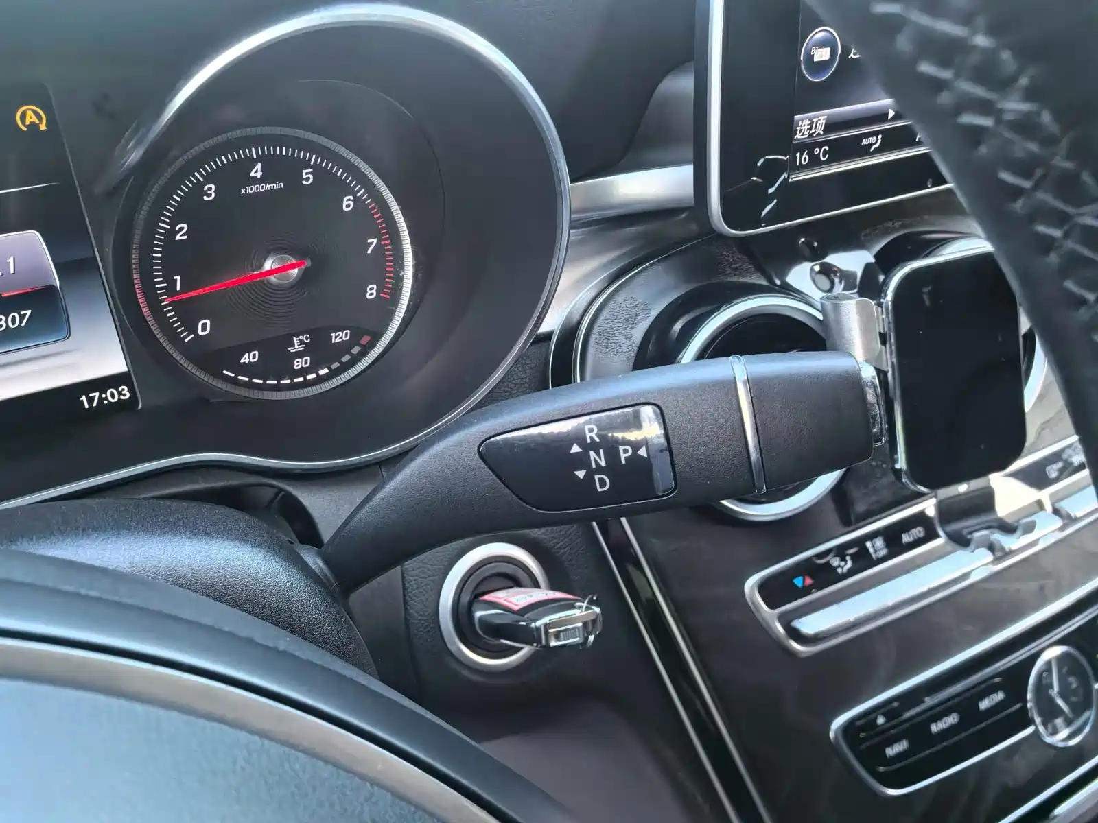 Фото 14 - Mercedes-Benz C-Class