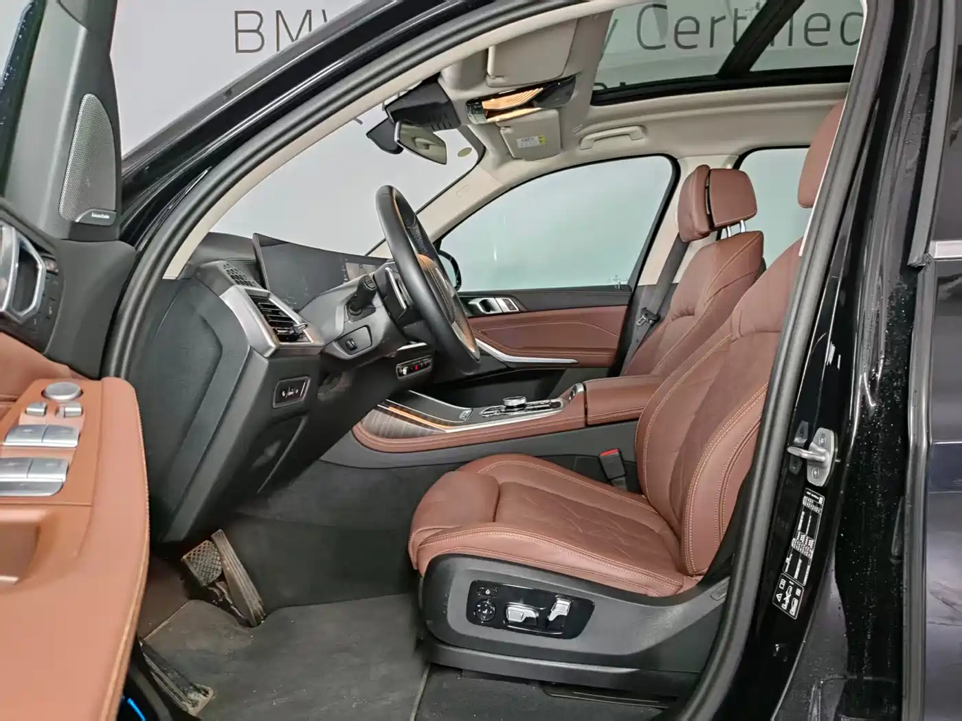 BMW X7 2025 2024 xDrive40i Leading Luxury Package