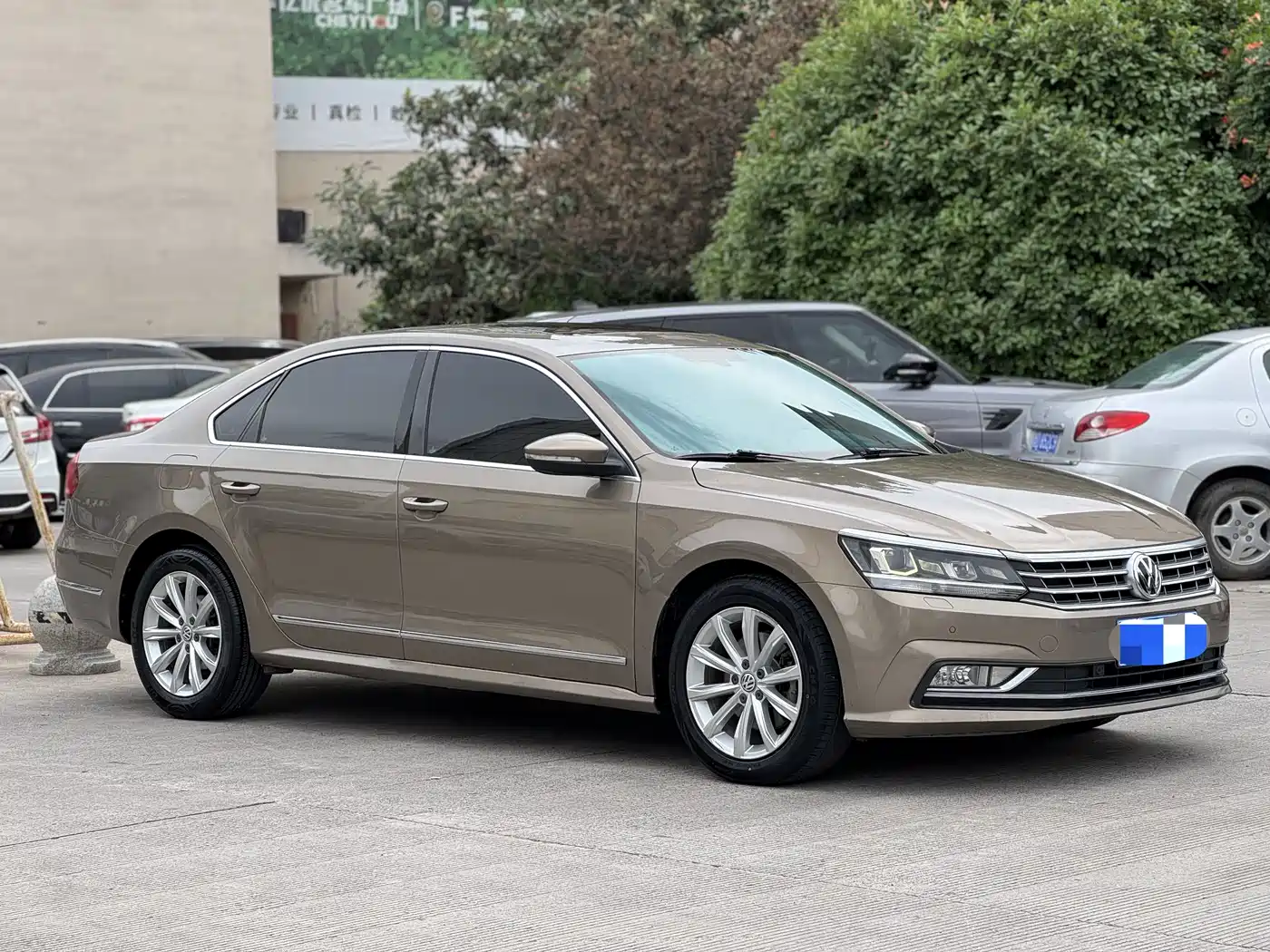 Volkswagen Passat 2016 330TSI DSG Executive Edition фото 3