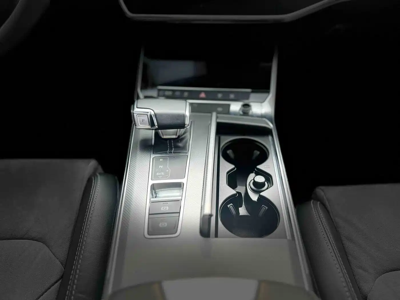 Audi A6L 2019 45 TFSI quattro Premium Dynamic фото 11