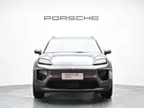 Фото 2 - Porsche Macan EV