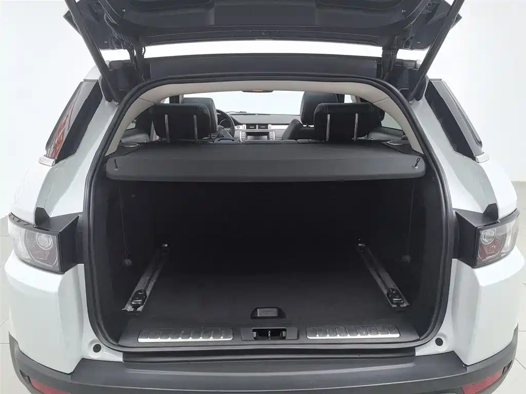 Land Rover Range Rover Evoque (Import) 2012 2.0T 5-door Premium Edition фото 16