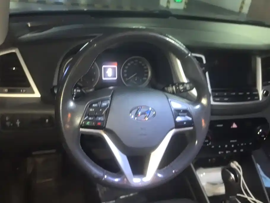 Hyundai Tucson 2015 2015 1.6T Dual Clutch 2WD Smart
