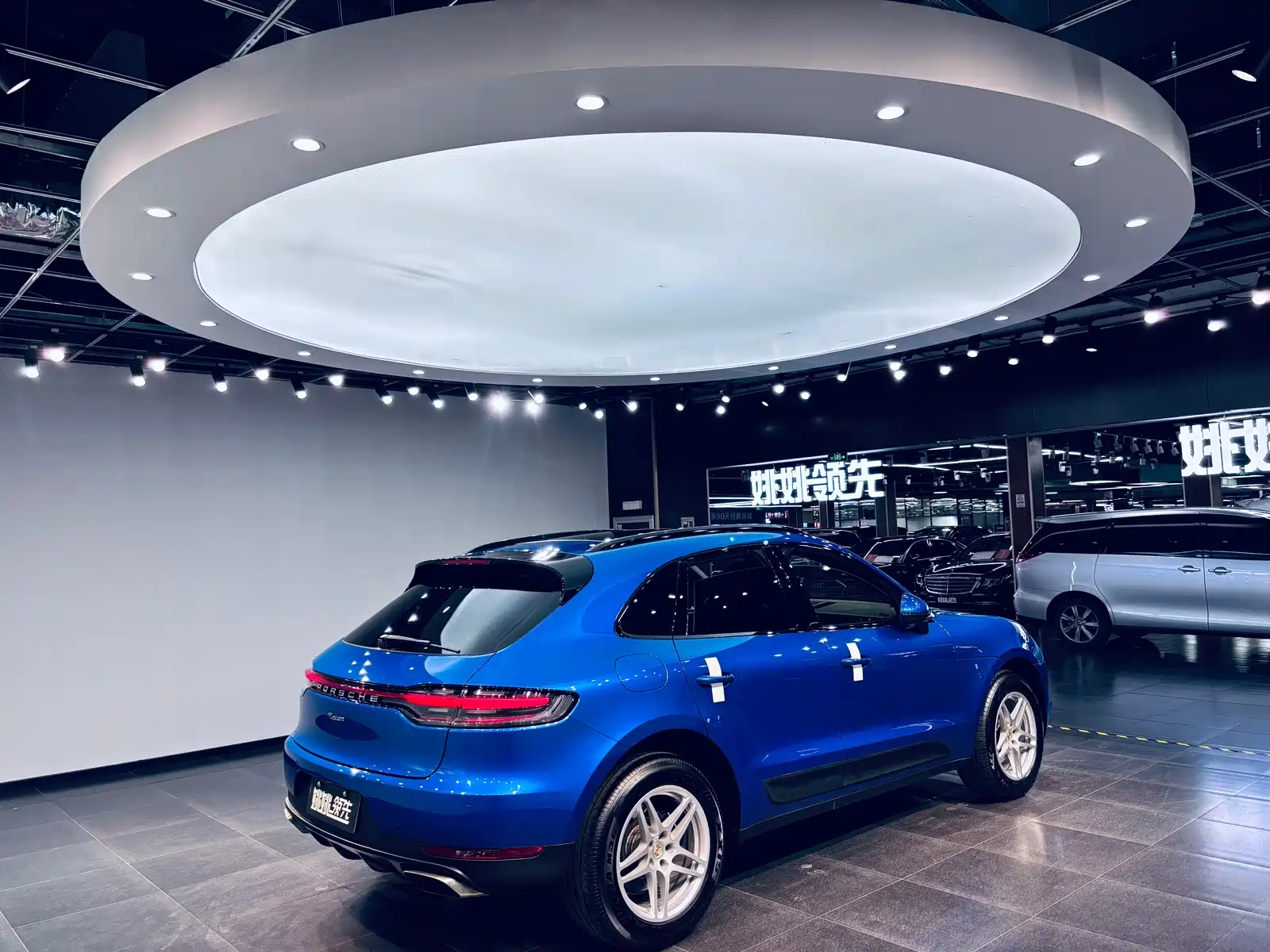 Фото 3 - Porsche Macan