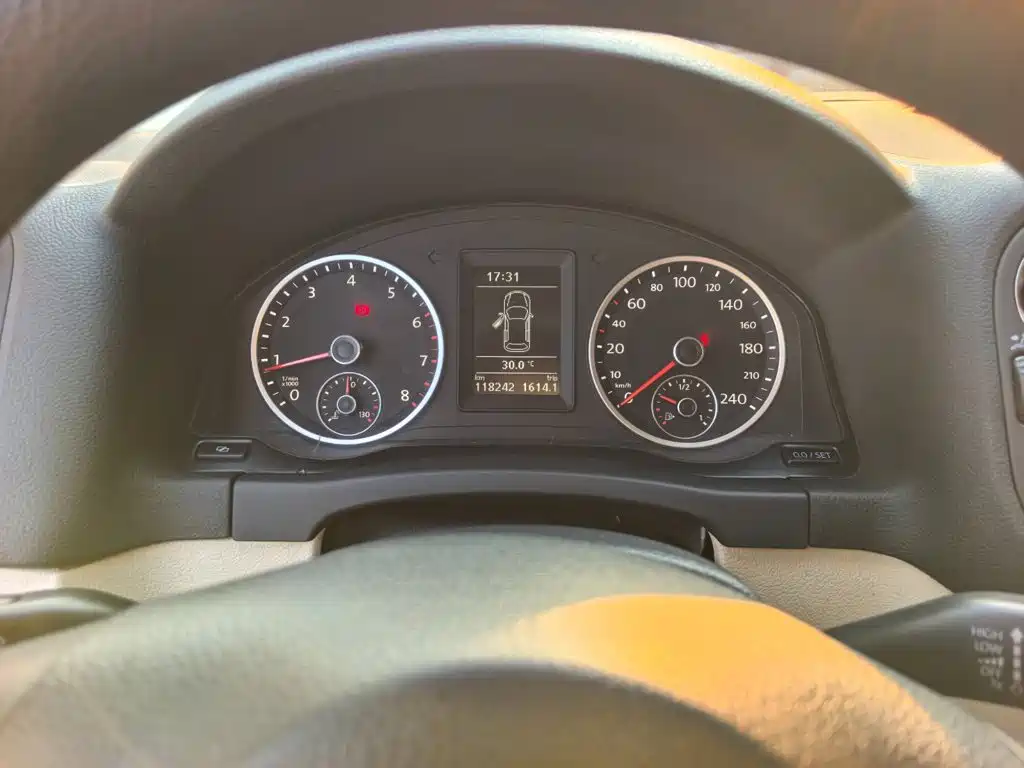 Photo 14 - Volkswagen Tiguan