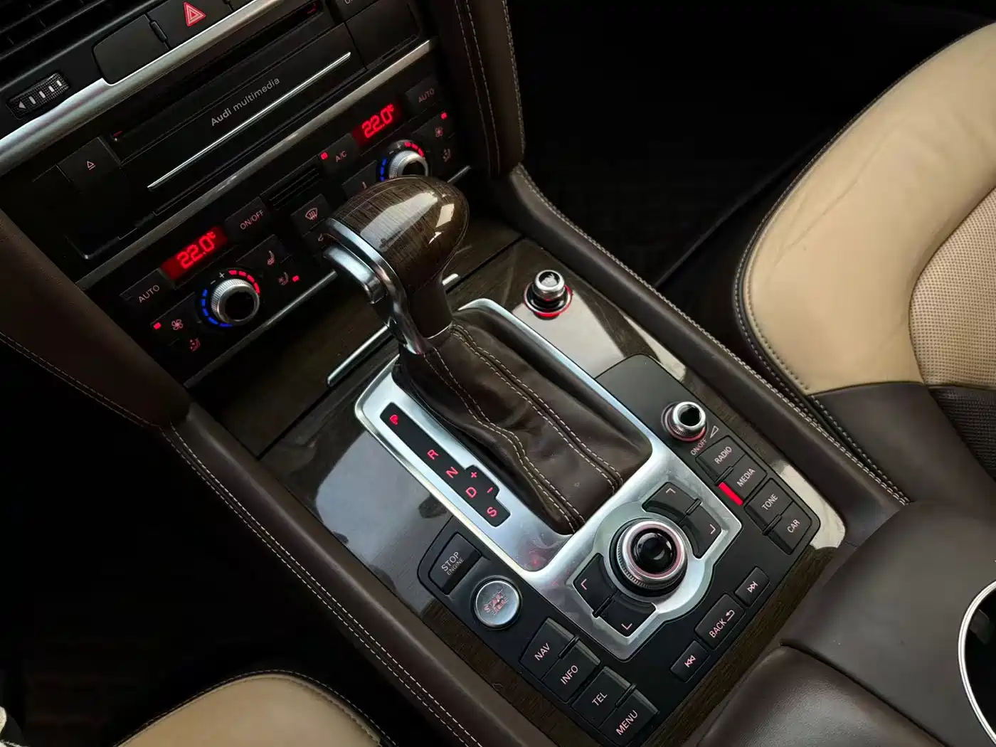 Audi Q7 2013 35 TFSI Exclusive фото 20