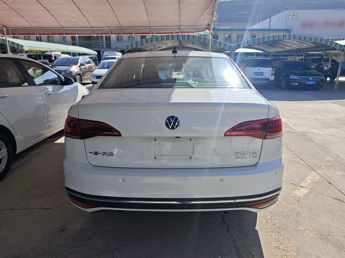 Volkswagen Bora 2024 200TSI DSG Smooth Ride Edition фото 5