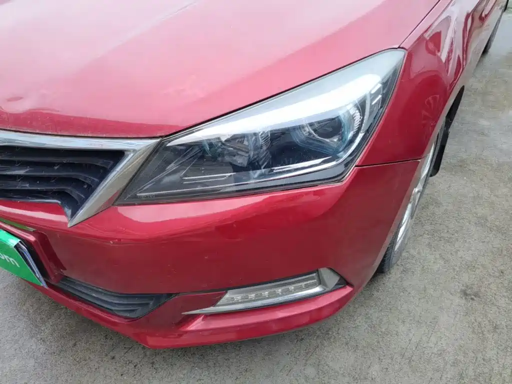 Changan Yuexiang V7 2017 2016 1.6L Auto Joy Version China V