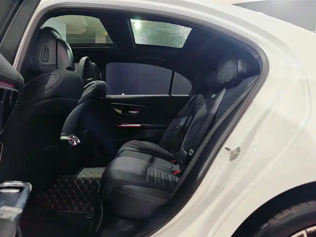 Mercedes-Benz C-Class 2023 C 260 L Sport фото 8
