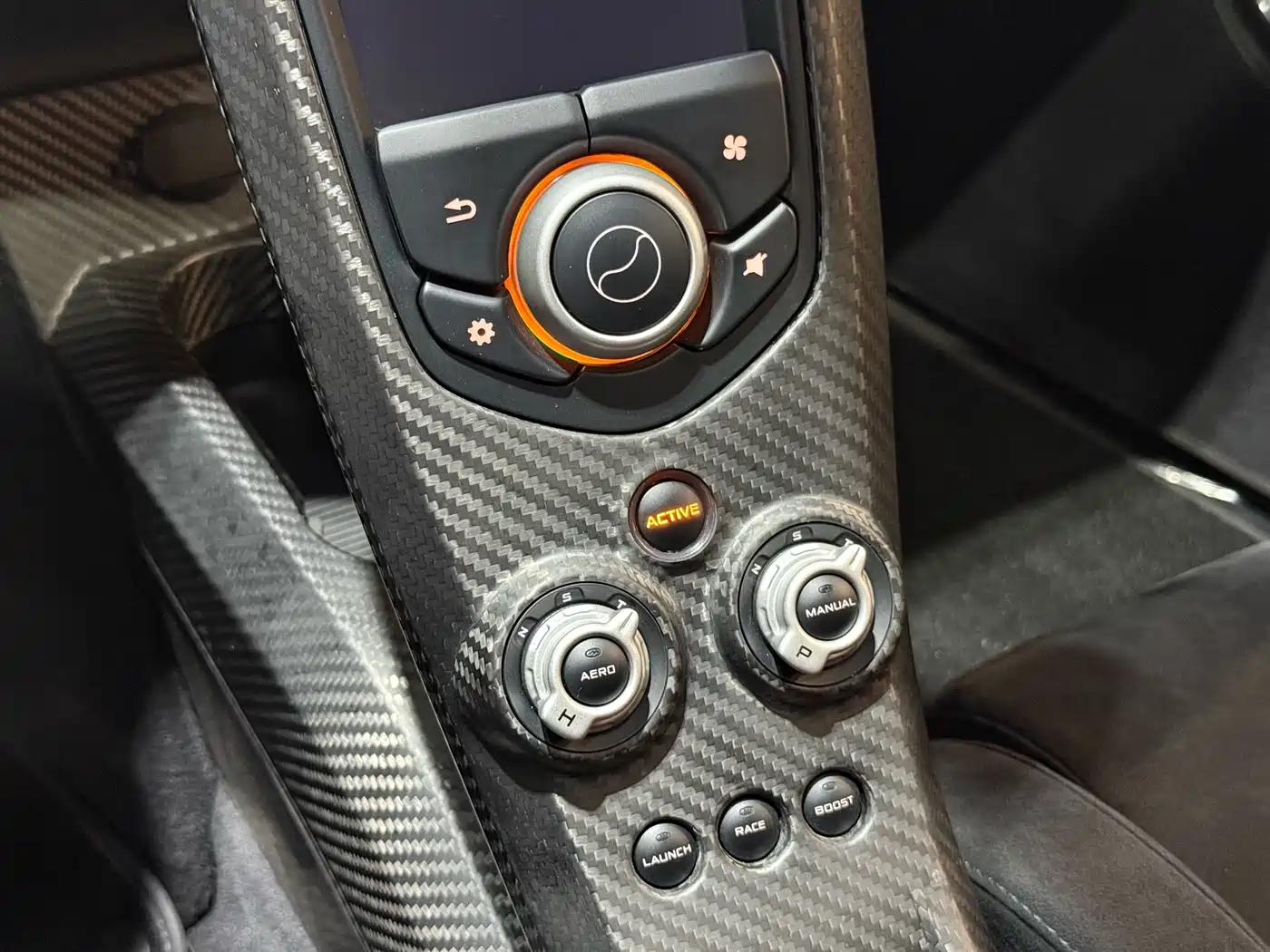 McLaren P1 2016 2014 3.8T Standard