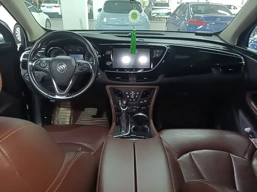 Photo 10 - Buick Envision Plus