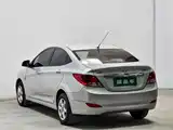 صورة 6 - Hyundai Verna