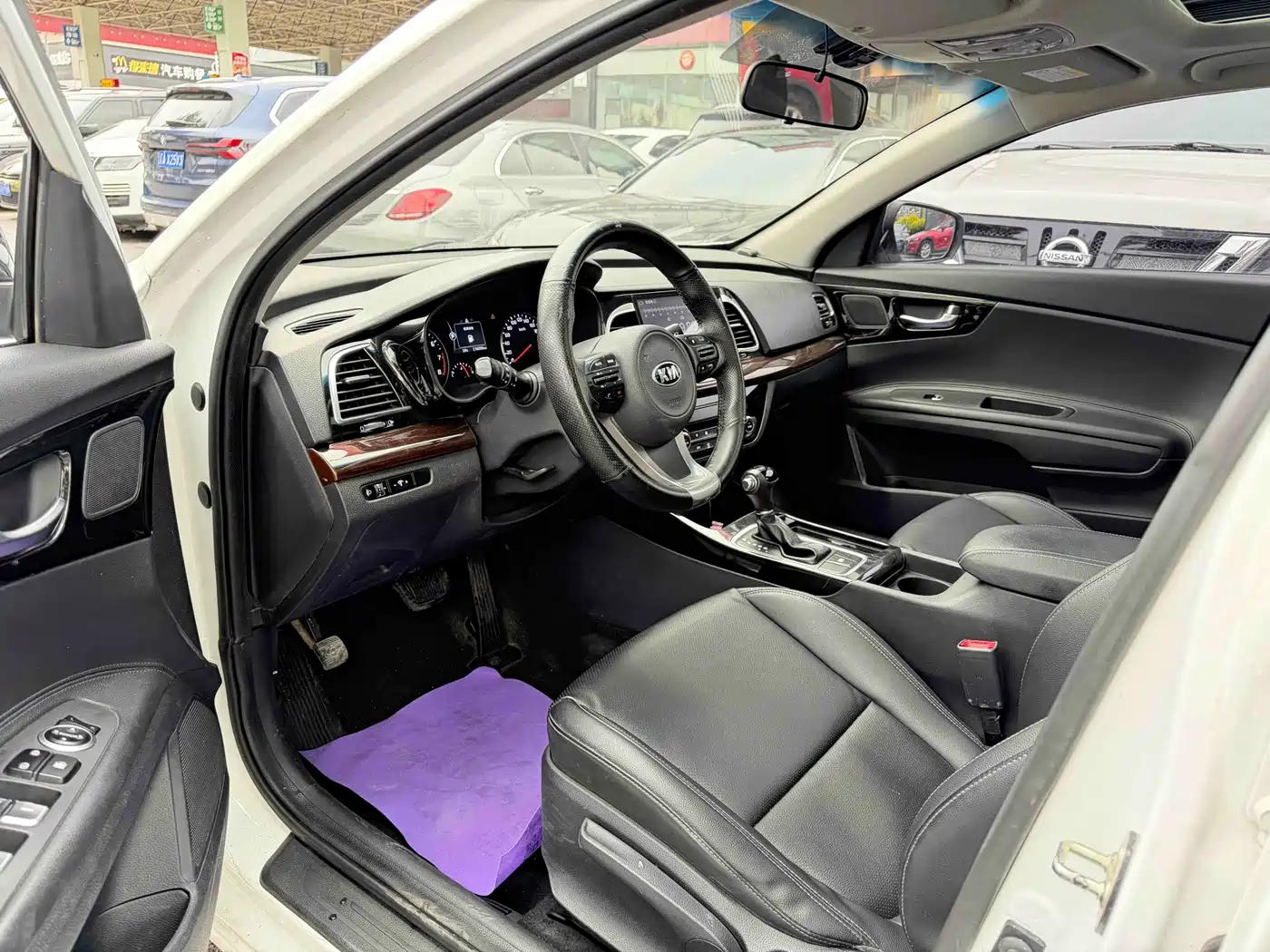Kia K4 2014 1.8L Automatic GLS фото 4