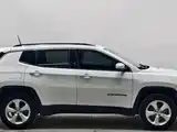 Фото 8 - Jeep Compass