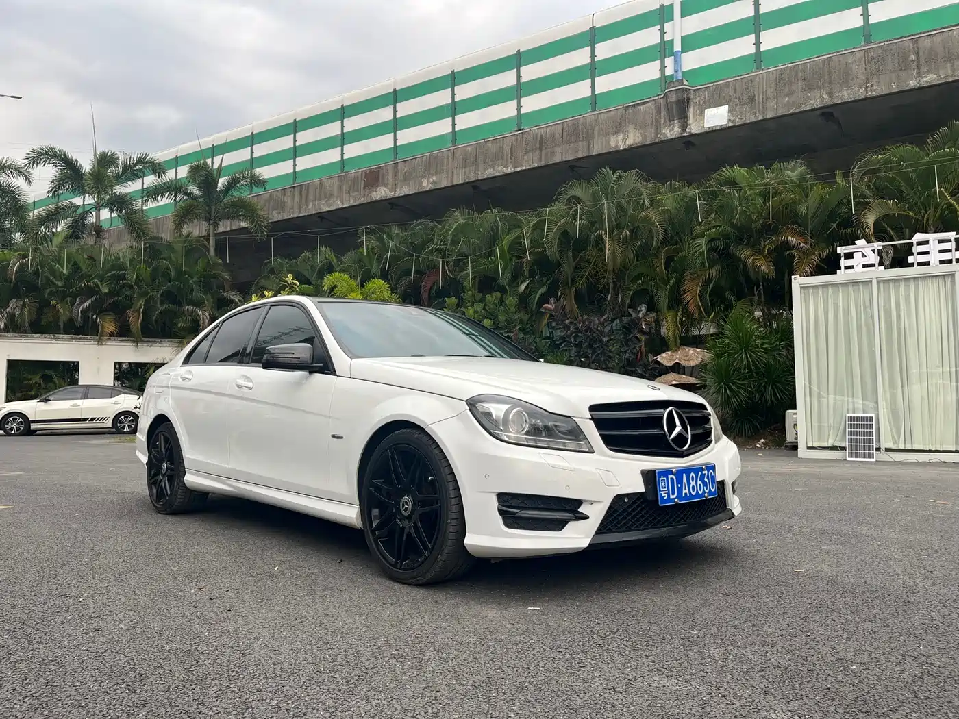 Mercedes-Benz C-Class 2013 C 300 Sport Grand Edition фото 3