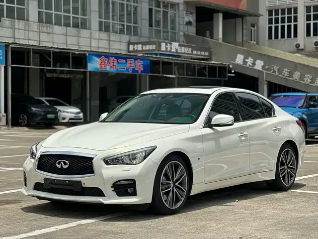 Infiniti Infiniti Q50 2014 3.7L Luxury Sport