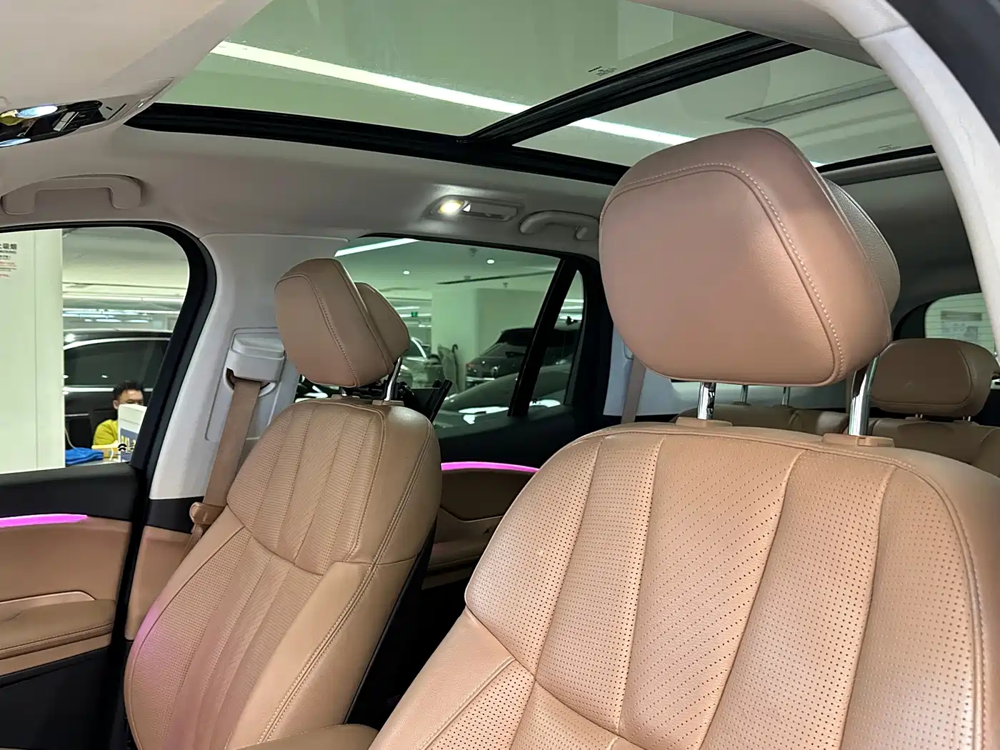 NIO ES8 2019 2018 355KM Base Model 7-Seater Version