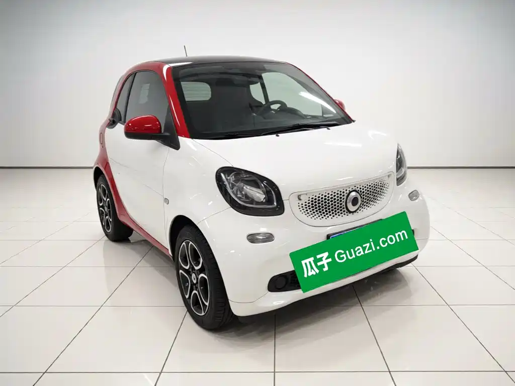 smart fortwo 2019 2019 0.9T 66kW Hardtop Wind Edition China VI