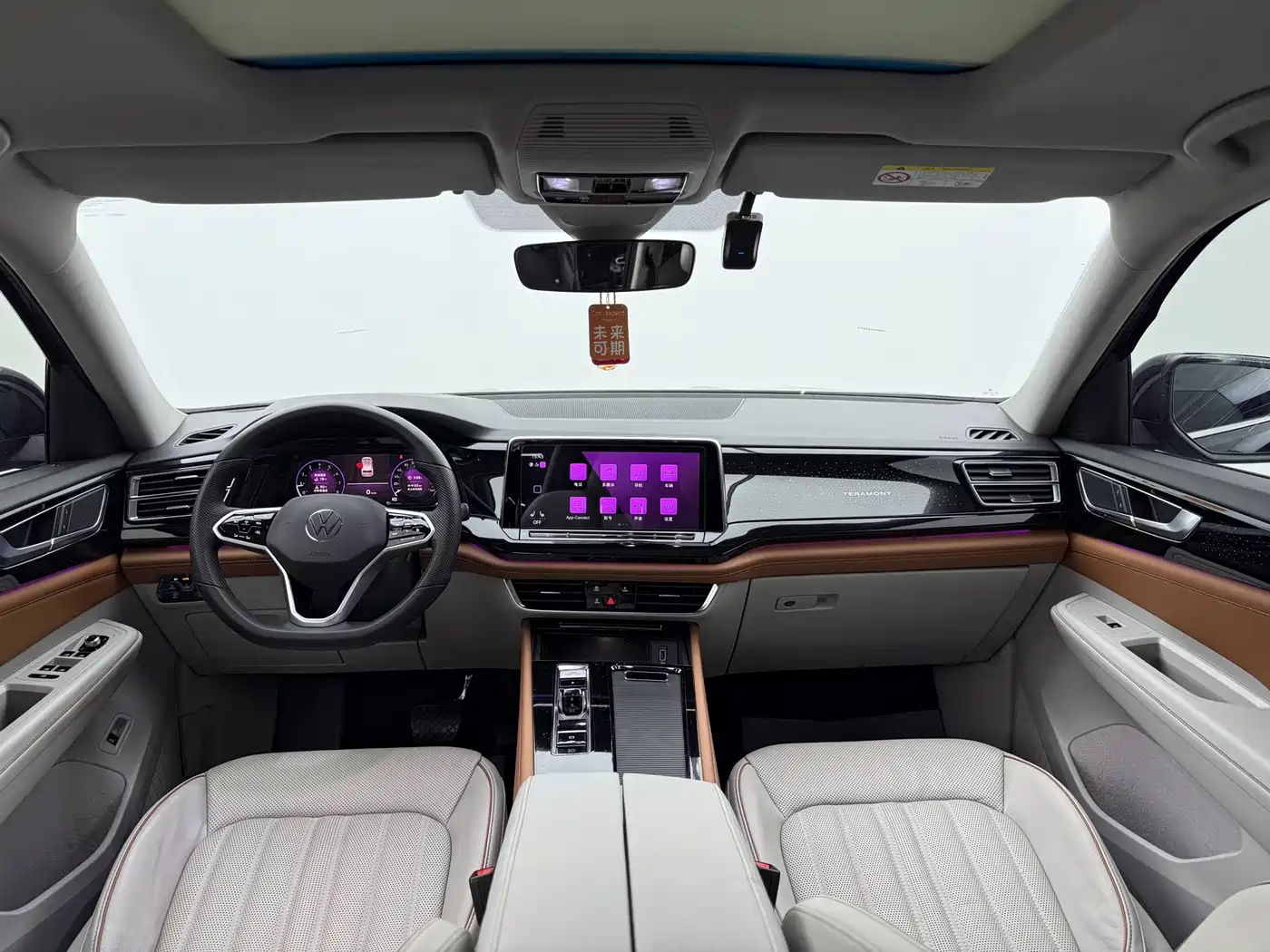 Volkswagen Teramont 2022 330TSI 2WD Premium Luxury фото 11