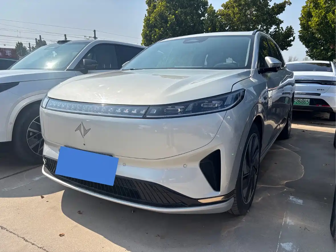 Similar car