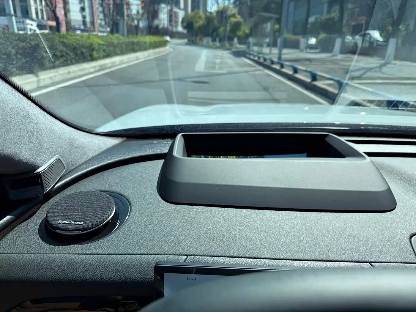 GEELY GALAXY GALAXY SPARKLE 8