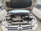 Фото 3 - Volkswagen Golf