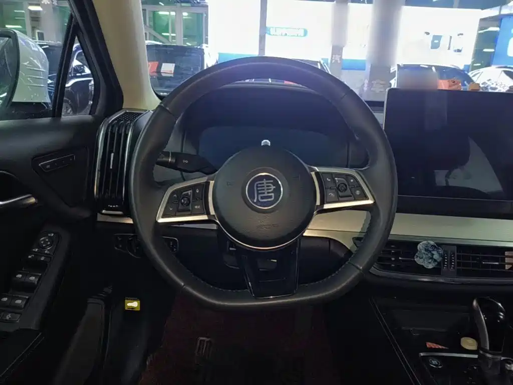 BYD Tang 2020 2019 2.0T Automatic Smart Connect Honor 7-seater China VI