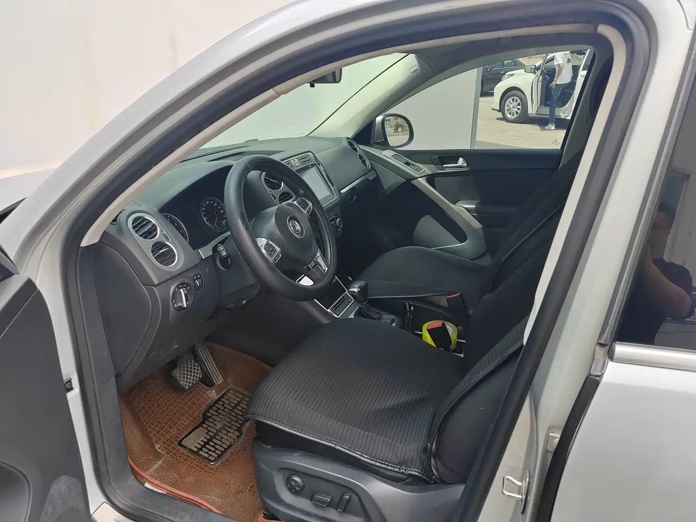 Volkswagen Tiguan 2010 1.8TSI Automatic 2WD Trend фото 7