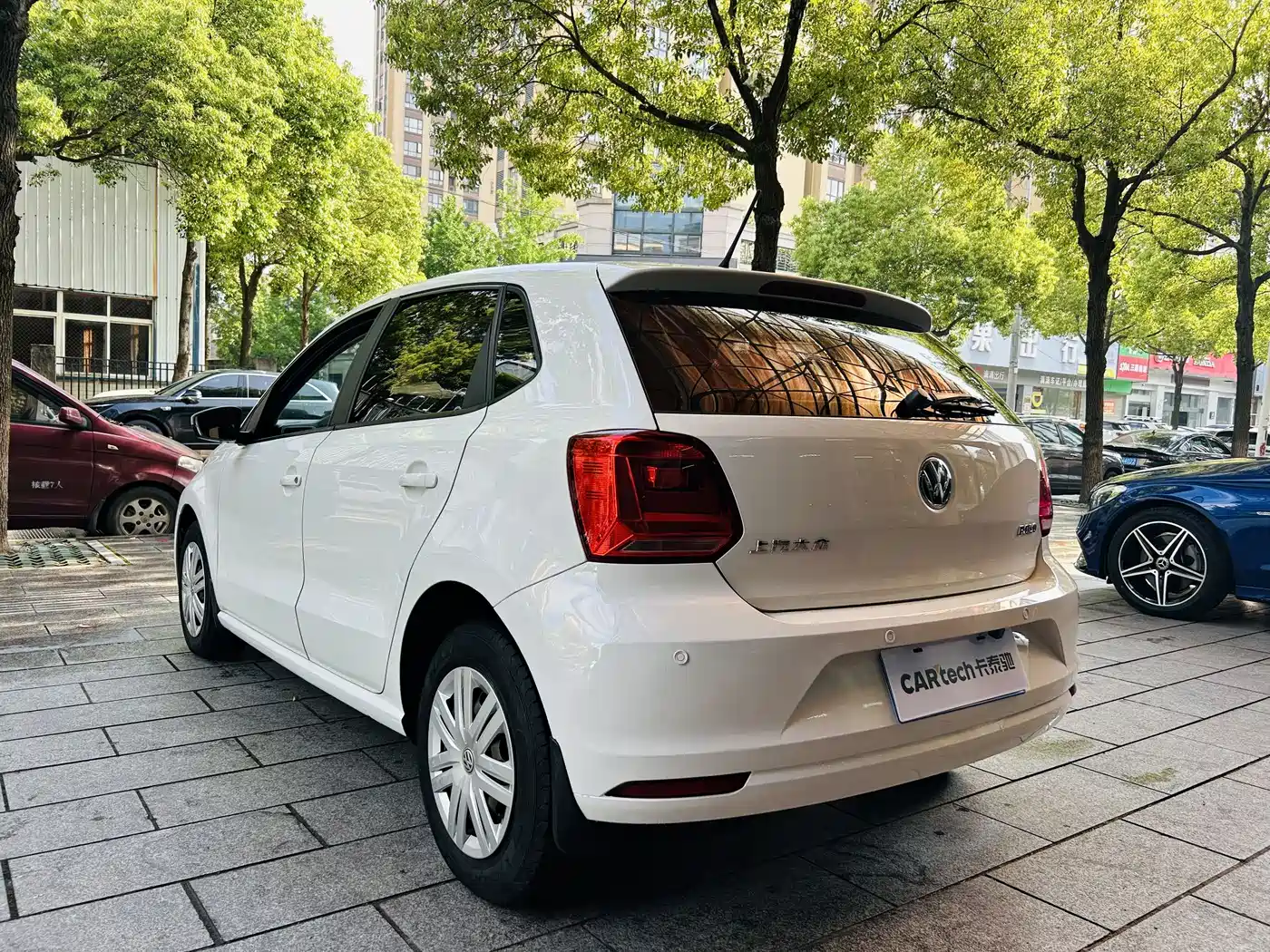 Volkswagen Polo 2016 1.4L Automatic Trend фото 7