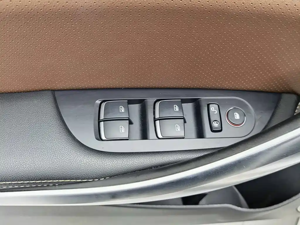 BYD Song New Energy 2017 2017 Song DM 1.5TID Full-time 4WD Luxury