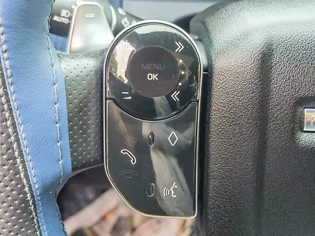 Land Rover Range Rover Velar 2018 P300 R-DYNAMIC S фото 21