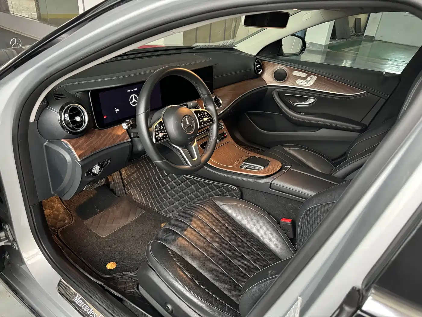Mercedes-Benz E-Class 2020 E 300 L Fashion фото 5