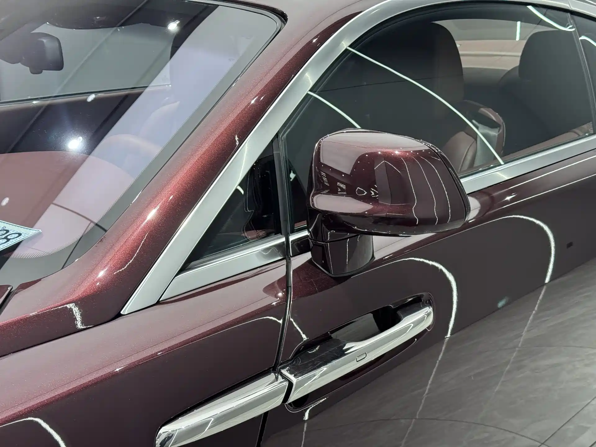 Фото 7 - Rolls-Royce Wraith
