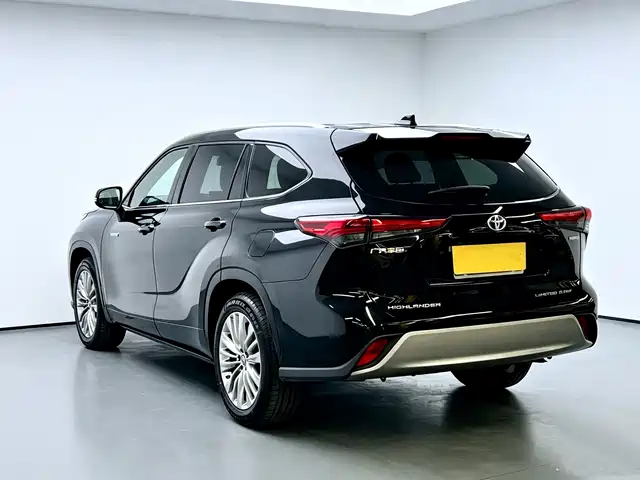 Toyota Highlander 2022 Dual Engine 2.5L 4WD Supreme Edition 7-Seater — фото 4