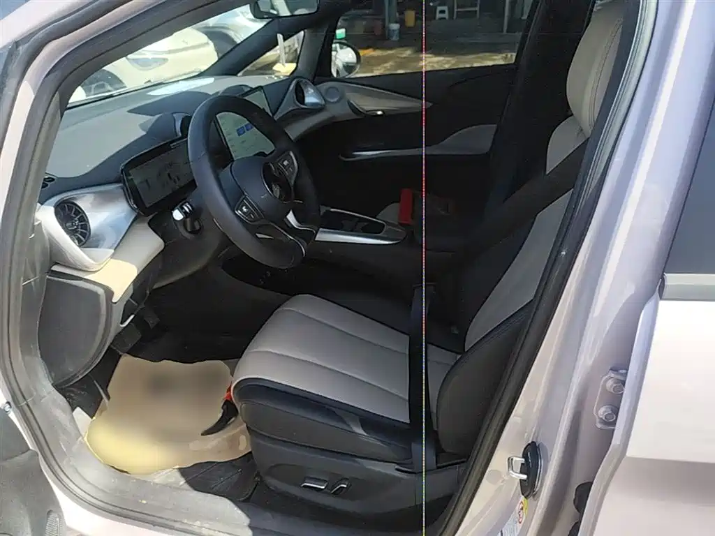BYD Dolphin 2025 Smart Drive Edition 410km Fashion Version фото 15