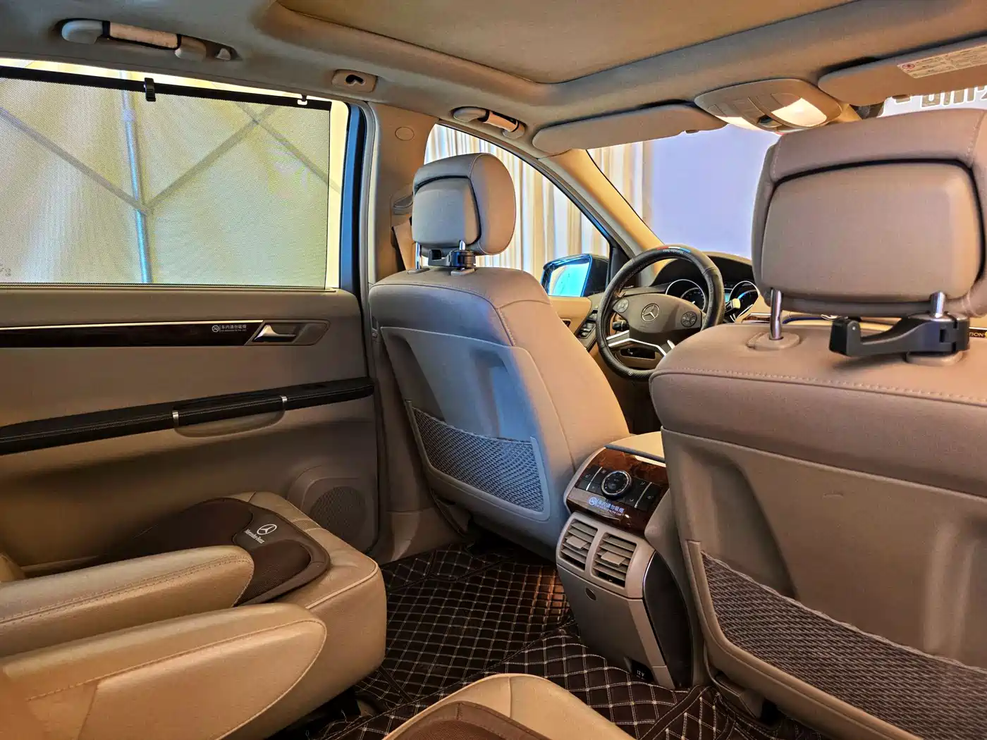 Mercedes-Benz R-Class 2011 R 350 L 4MATIC фото 24
