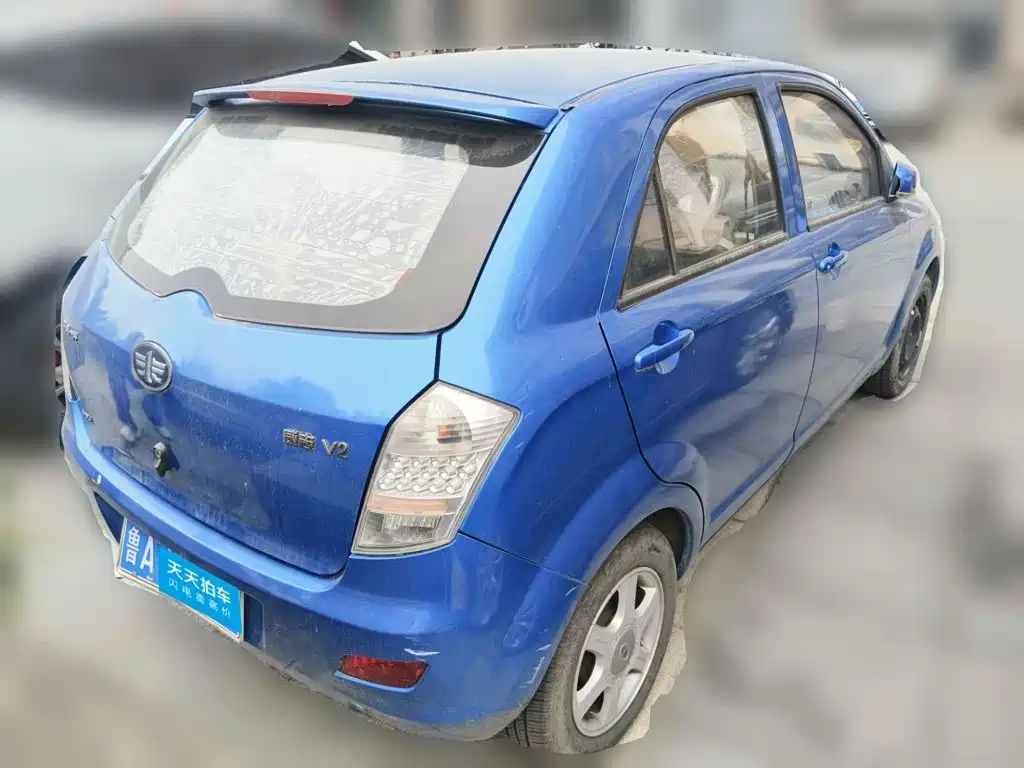 FAW Weizhi V2 2012 2010 1.3L Manual Luxury