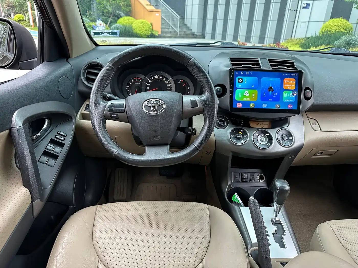 Toyota RAV4 Rongfang 2013 Special Edition 2.4L Auto AWD Prestige фото 15