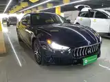 Photo 4 - Maserati Ghibli