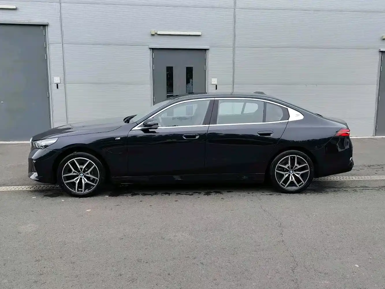 BMW i5 2026 2025 eDrive 35L M Sport Package