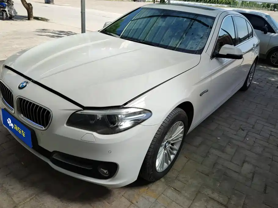 BMW 5 Series 2014 525Li Leading