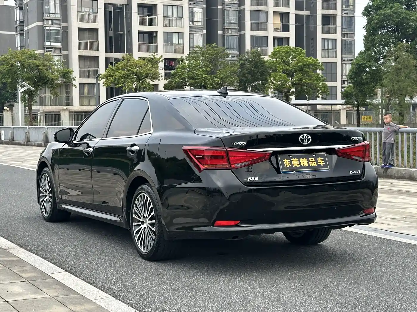 2019 Toyota Crown