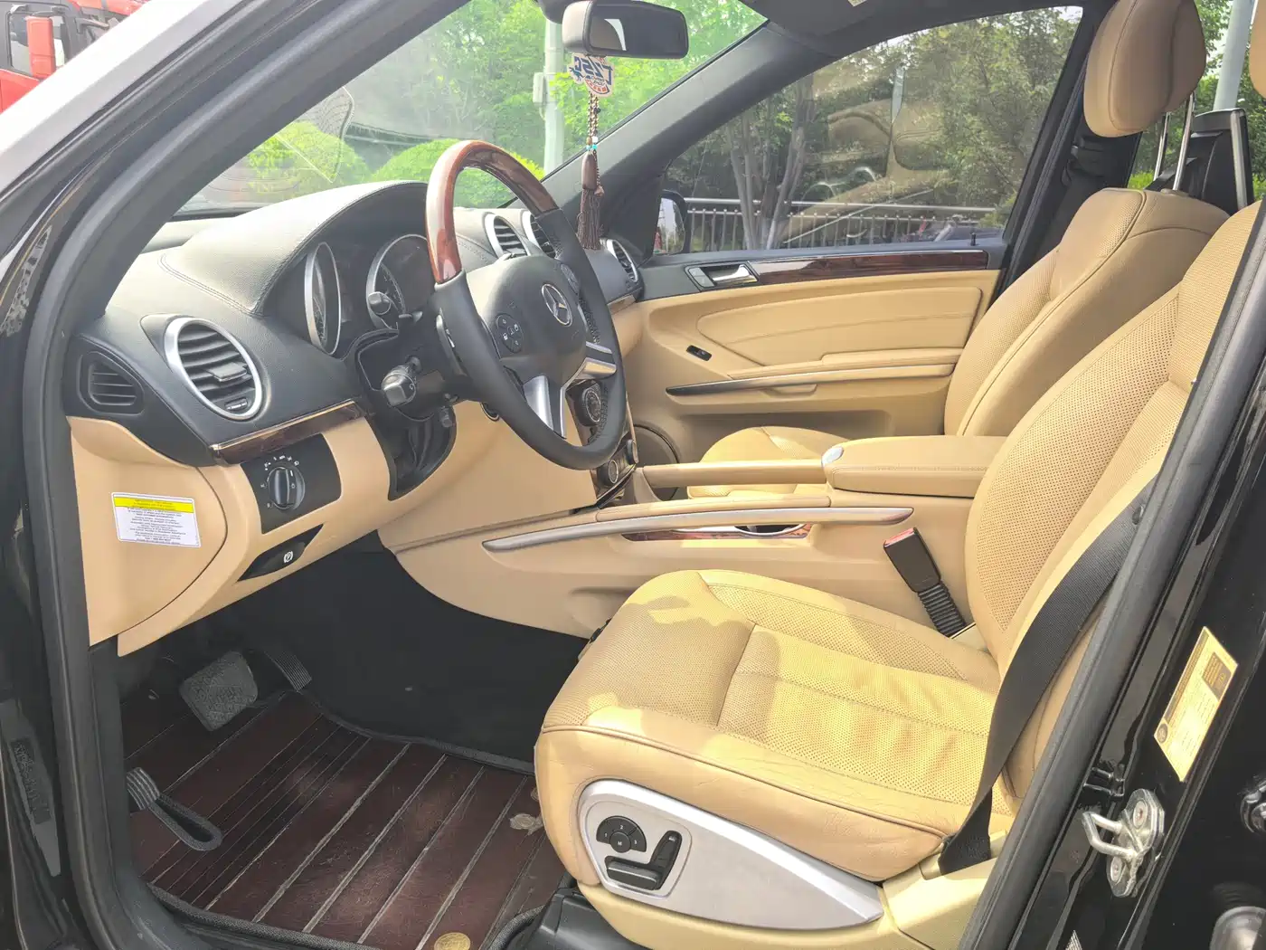 Mercedes-Benz GL-Class фото 4
