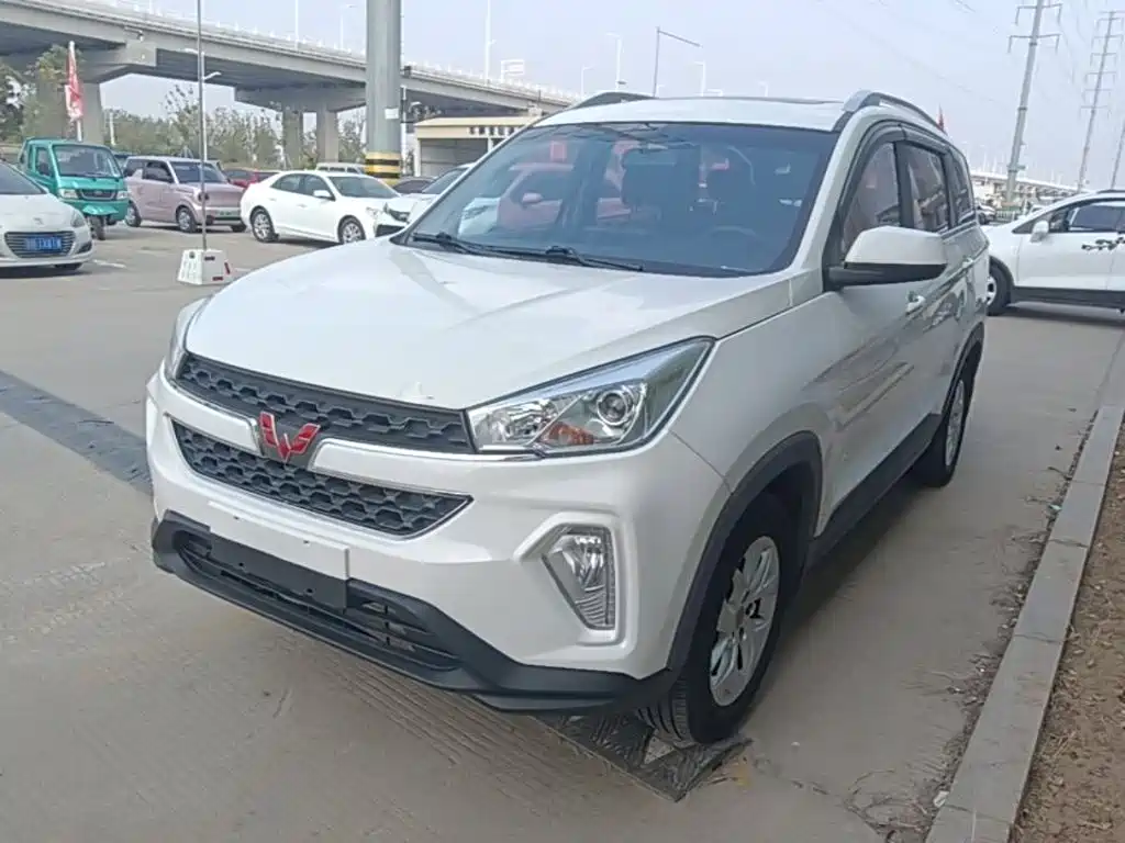 Wuling Motors Wuling Hongguang S3 2018 — пригон из Китая